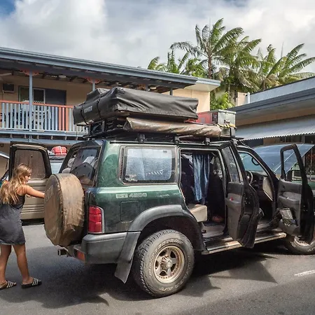 Castaways Backpackers Cairns-3